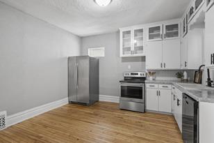 1004 Forest Ave - Photo 10