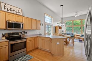 2972 Clary Ct - Photo 6