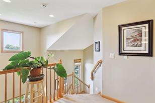 621 Cascade Dr - Photo 16