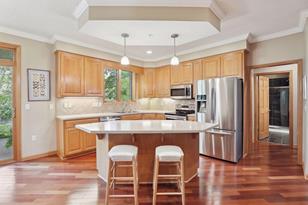 621 Cascade Dr - Photo 4