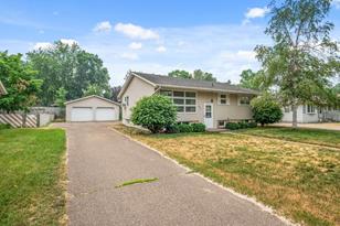 511 8th St NW - Photo 12