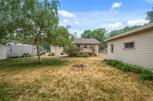 511 8th St NW - Photo 32