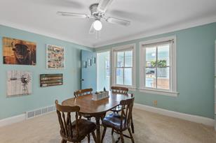 303 Maryland Ave W - Photo 4