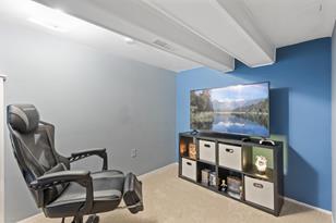 303 Maryland Ave W - Photo 18