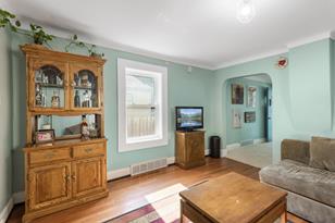 303 Maryland Ave W - Photo 6