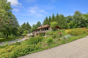 2333 Hawthorn Hill Road NE - Photo 40