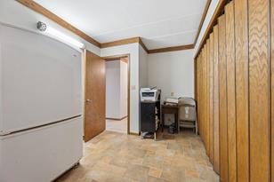 2333 Hawthorn Hill Road NE - Photo 14