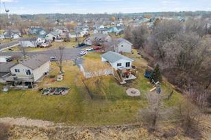 305 Hogan Cir - Photo 14