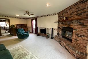 114 S 5th Ave E - Photo 4