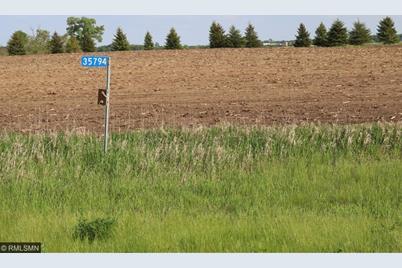 35794 Sharon Prairie Drive, Le Sueur, MN 56058 - Photo 1