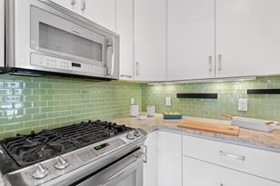1311 W 31st St - Photo 6
