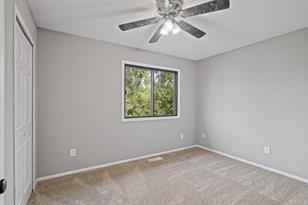 1560 Helmo Ave N - Photo 16