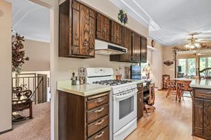 4041 Clover Ave - Photo 8