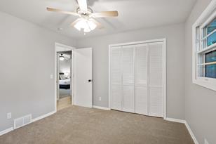 6445 Olson Memorial Hwy - Photo 40