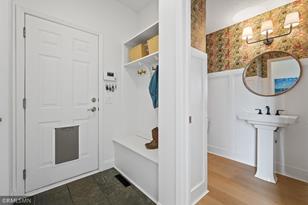 7 Bayhill Rd - Photo 18