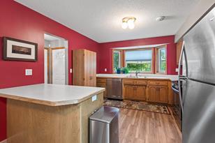 31787 Lakeway Dr NE - Photo 4