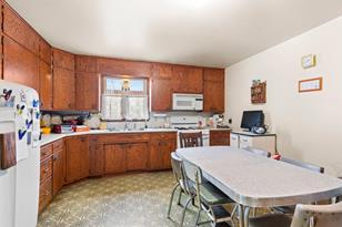 32820 Flanders St NE - Photo 10