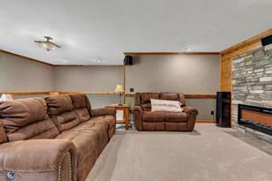 808 Second St SE - Photo 18