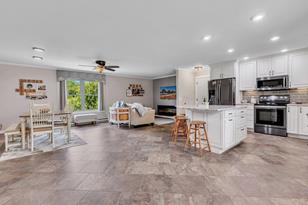 808 Second St SE - Photo 4