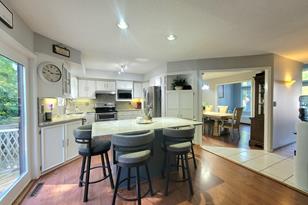 1040 Crest Ridge Ct - Photo 6