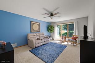10344 Eagle Pointe Trail - Photo 6