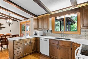 2965 Juniper St S - Photo 14