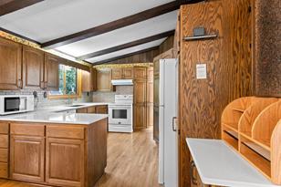 2965 Juniper St S - Photo 16