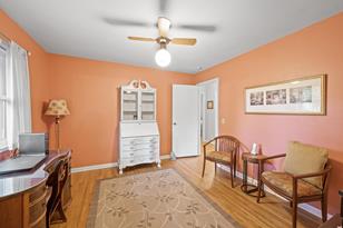 1345 Valley St - Photo 14