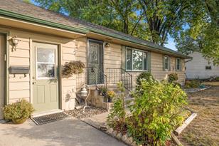 1345 Valley St - Photo 12