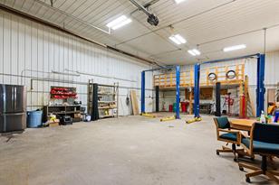 8150 Viking Blvd NW - Photo 32