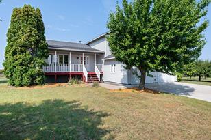 8150 Viking Blvd NW - Photo 12