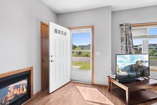 345 Roosevelt St S - Photo 20