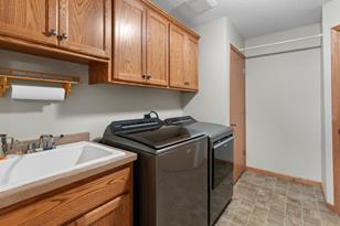 345 Roosevelt St S - Photo 6