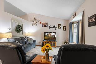 2200 Bridgewater Blvd S - Photo 4