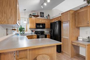 2200 Bridgewater Blvd S - Photo 16