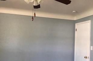 1951 Hazelwood St - Photo 18