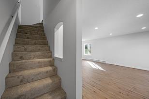 740 W Village Rd - Photo 10