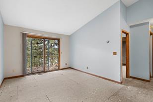 1290 Hilltop Ct - Photo 4