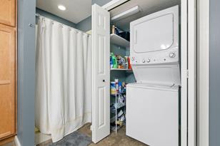 7910 Greenfield Ave - Photo 14