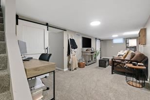 7910 Greenfield Ave - Photo 24
