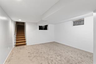 921 Whitney Dr - Photo 26