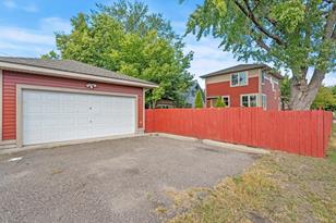 2603 James Ave N - Photo 18