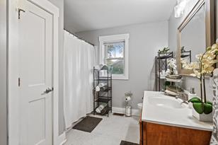 2603 James Ave N - Photo 6