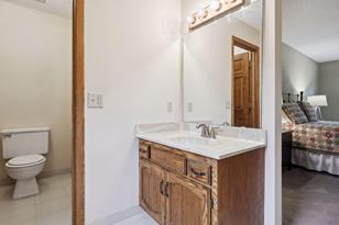 4862 Windsor Ct - Photo 10