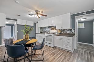 852 Jackson St - Photo 4