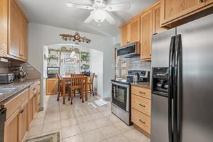 727 Sherwood Ave - Photo 4