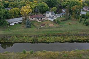 326 1st St SE - Photo 38