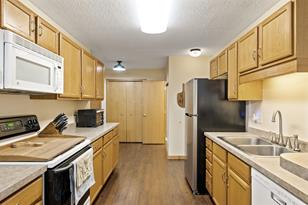 11191 16th St NE - Photo 8