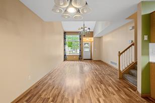 9847 Hamlet Ln S - Photo 6