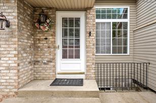 9847 Hamlet Ln S - Photo 34